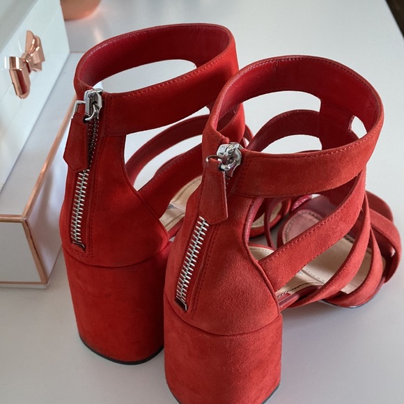 Prada Red Caged Block Heel - Picture 3 of 10